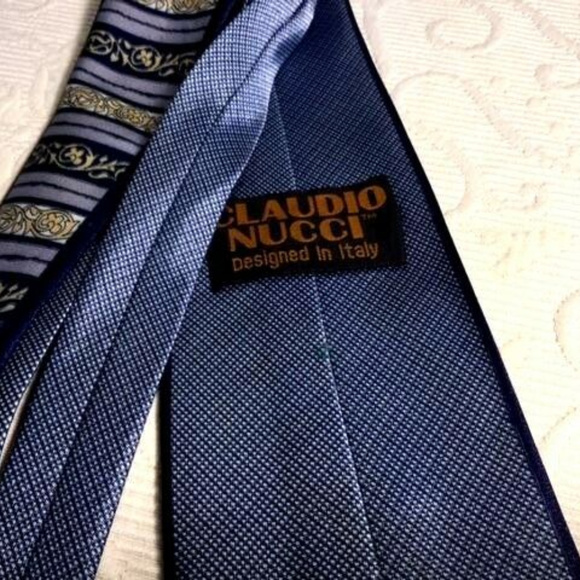 Men's Claudio Nucci Necktie - Floral Purple - Picture 2 of 8